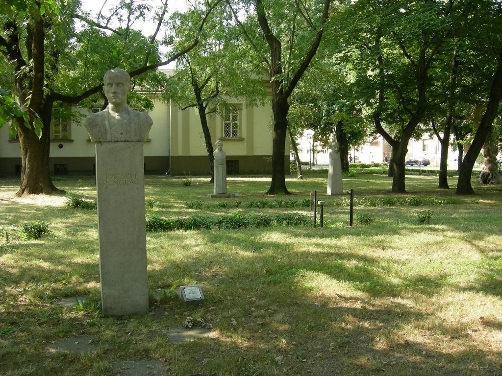 Hary Hotel Κεσκεμέτ Εξωτερικό φωτογραφία