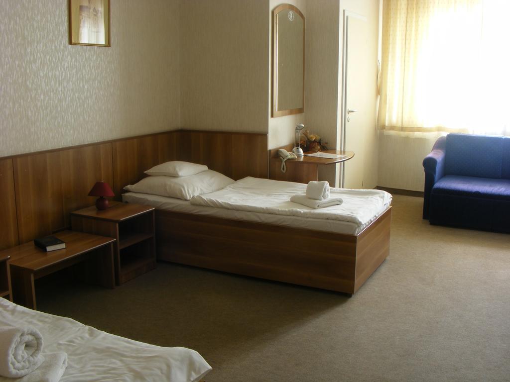 Hary Hotel Κεσκεμέτ Δωμάτιο φωτογραφία